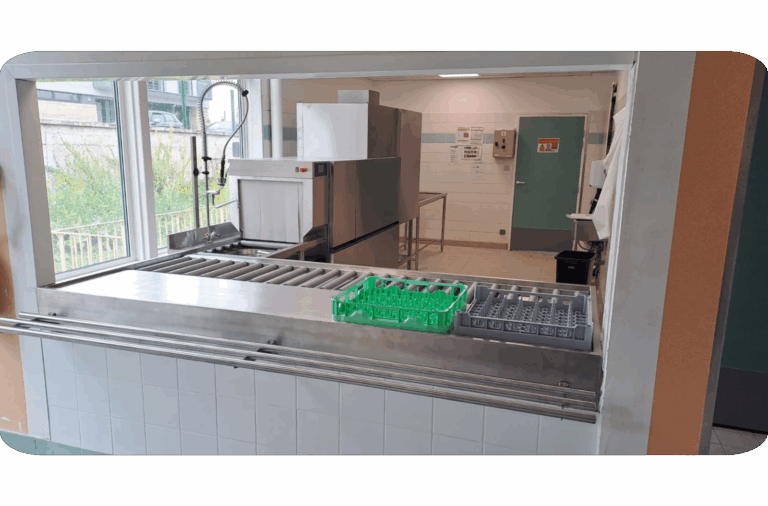 Lire la suite à propos de l’article Installation d’une nouvelle laverie moderne au lycée La Tournelle