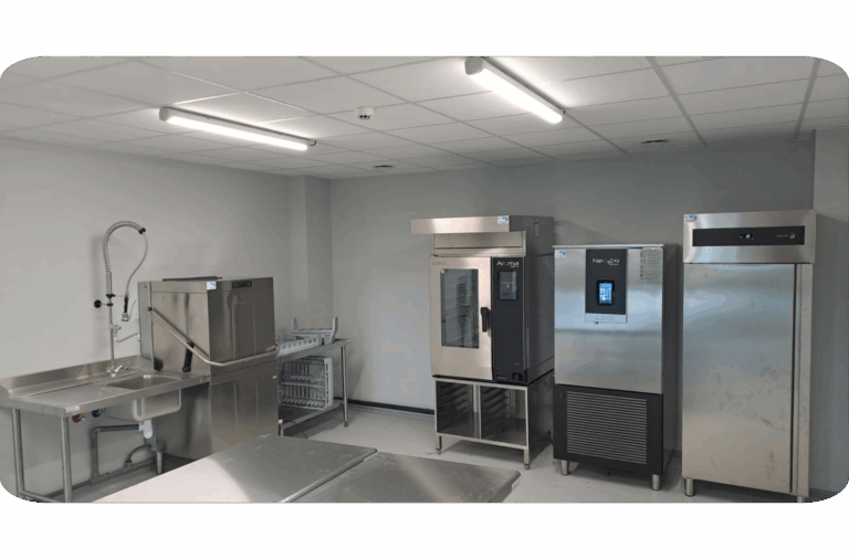 Lire la suite à propos de l’article Une cuisine professionnelle dernier cri pour l’établissement Méon !